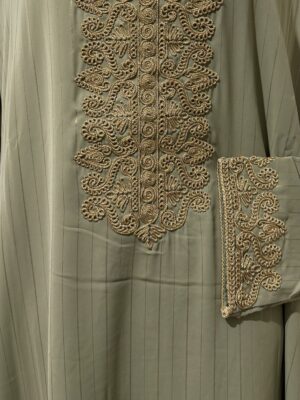 Qamis – broderie à fil doré