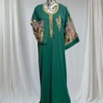 Robe - fibule berbère brodé