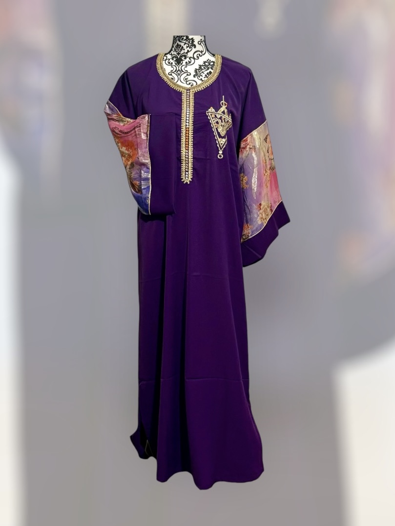 Robe - fibule berbère brodé