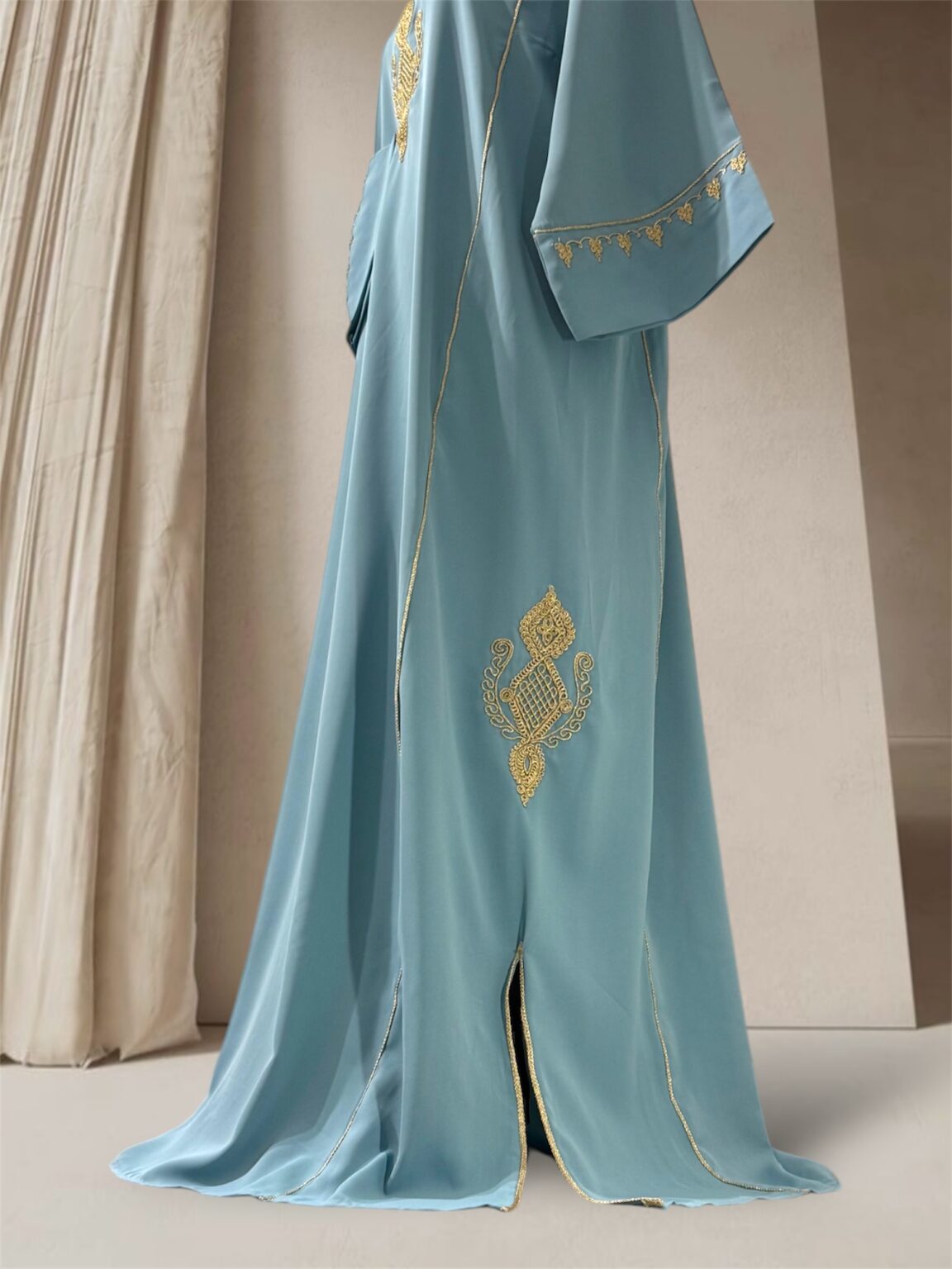 Gandoura bleu bébé