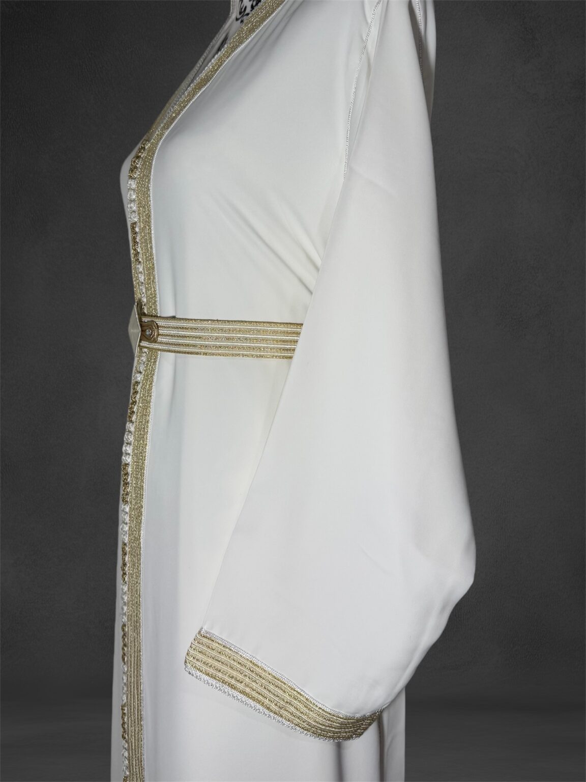 Sawsania Caftan aux bords dorés