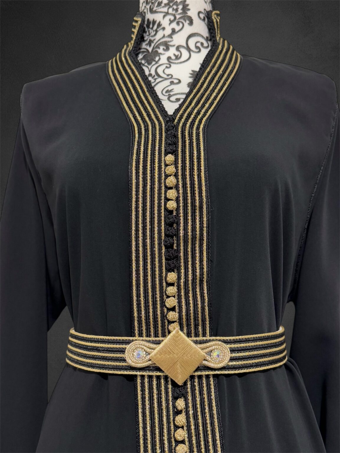 Sawsania Caftan aux bords dorés