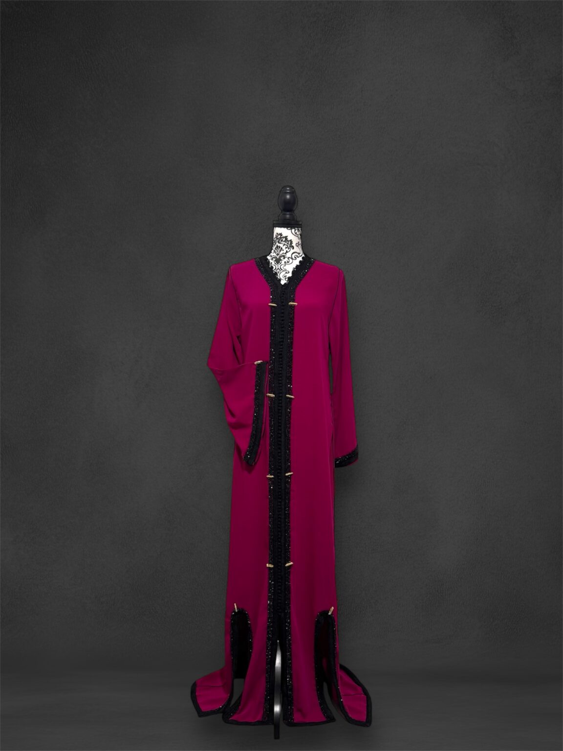 Sawsania Caftan aux perles noires