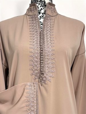 Gandoura col officier