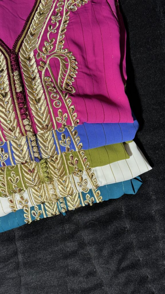 Caftan à perles brodées - pile