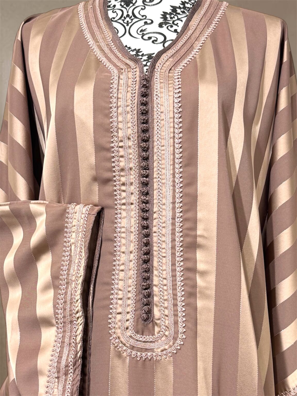 Jawhara papillon beige foncé