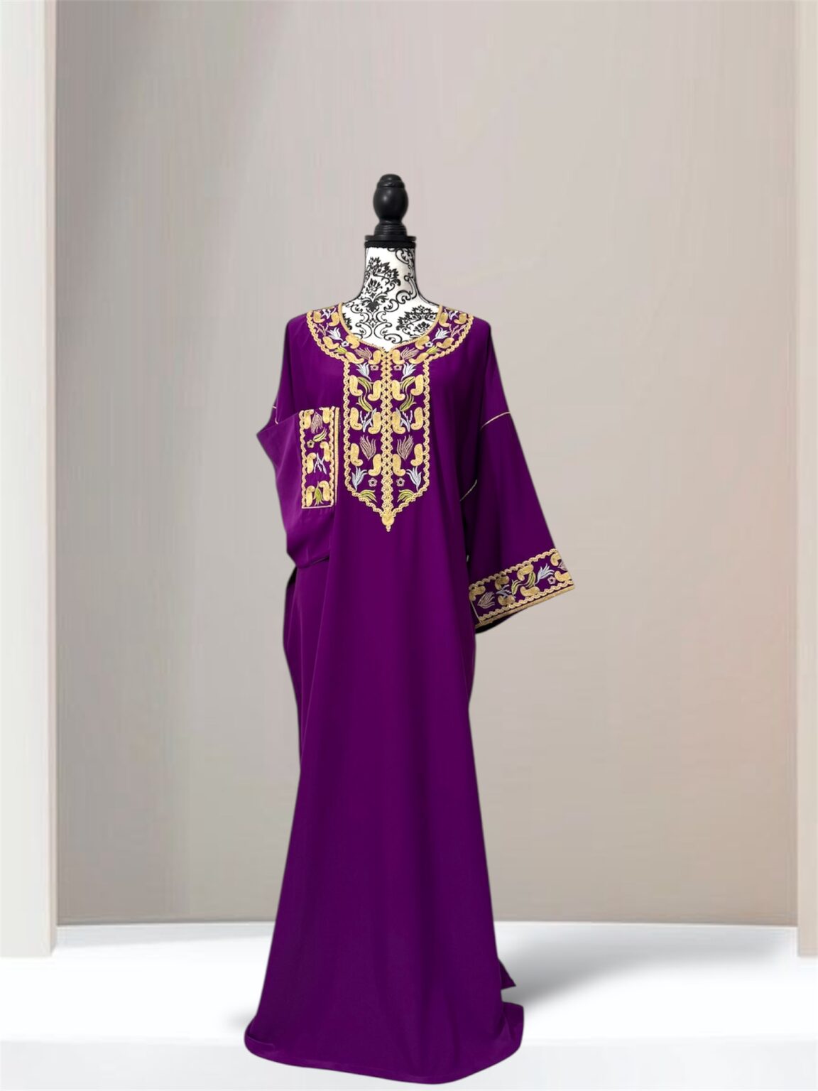 Gandoura avec broderies artisanales