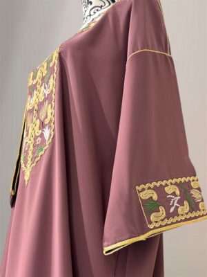 Gandoura avec broderies artisanales
