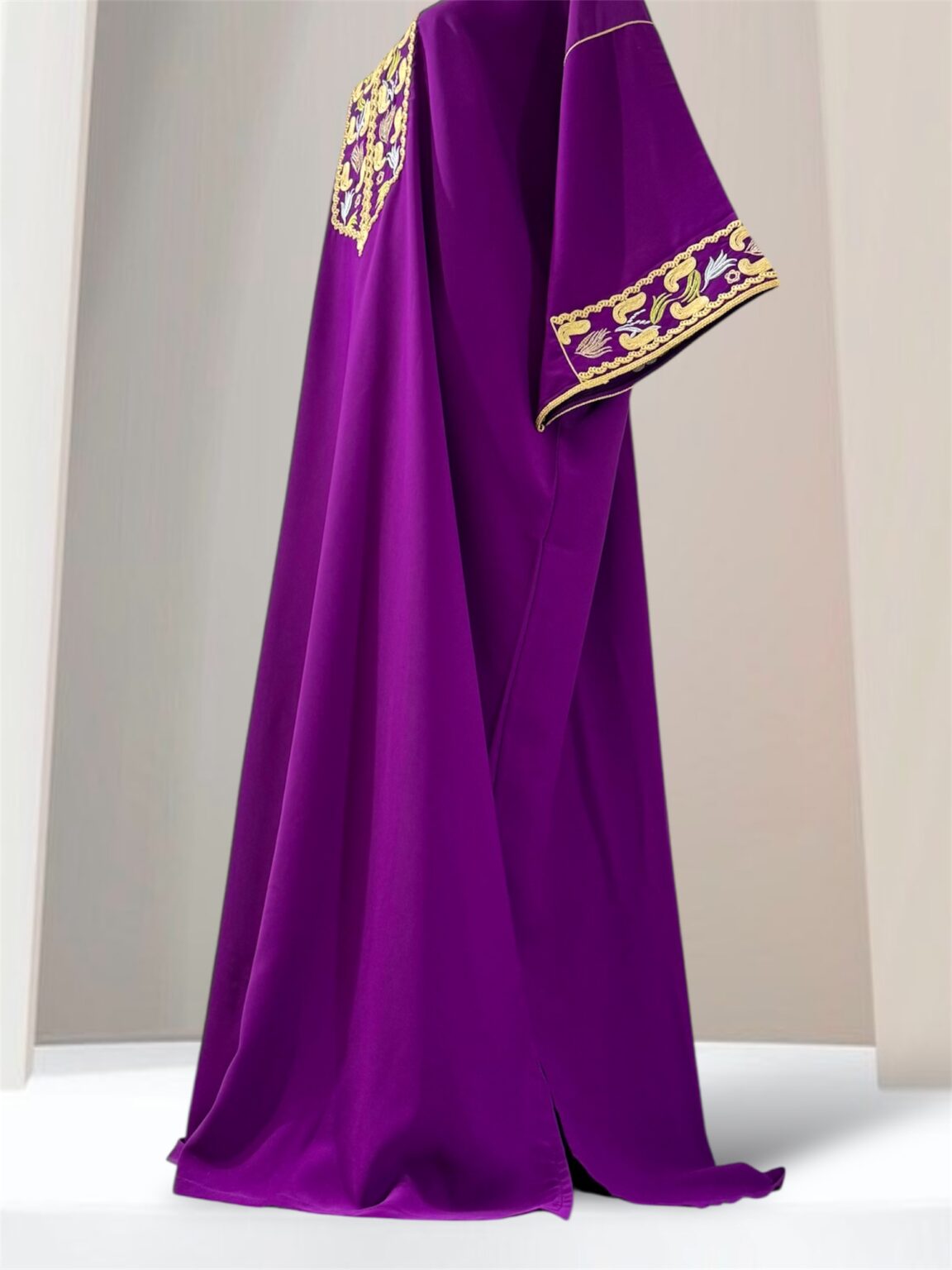 Gandoura avec broderies artisanales