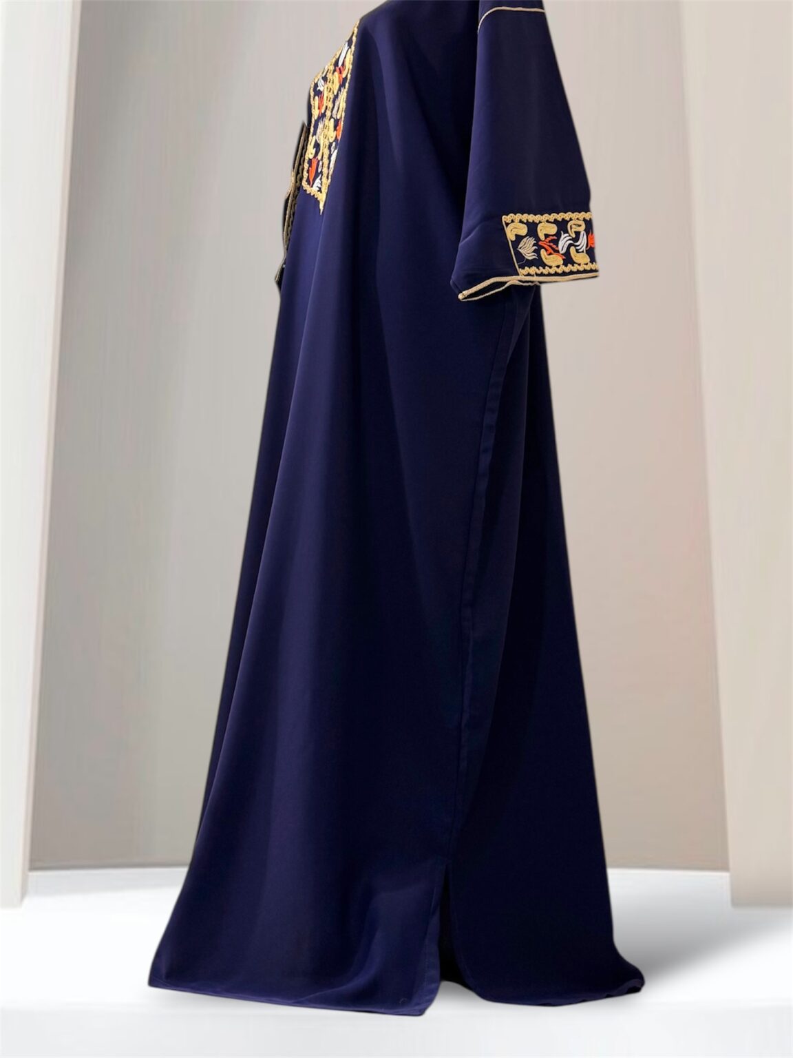 Gandoura avec broderies artisanales