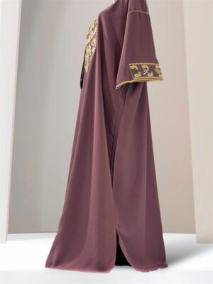 Gandoura avec broderies artisanales