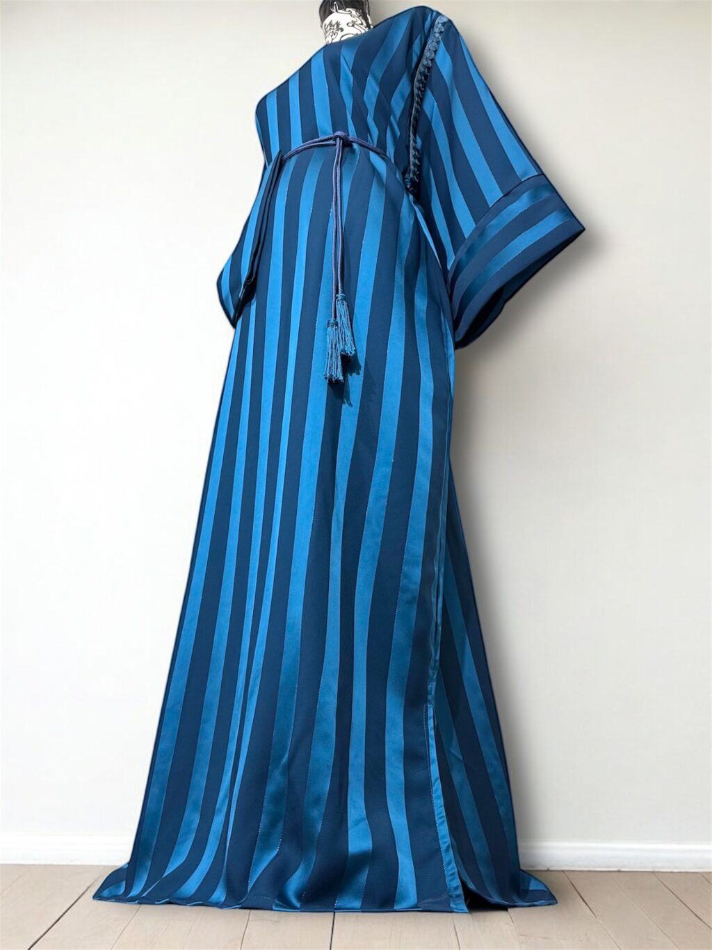 Instagram post from sawsania_. This post is in position 3.