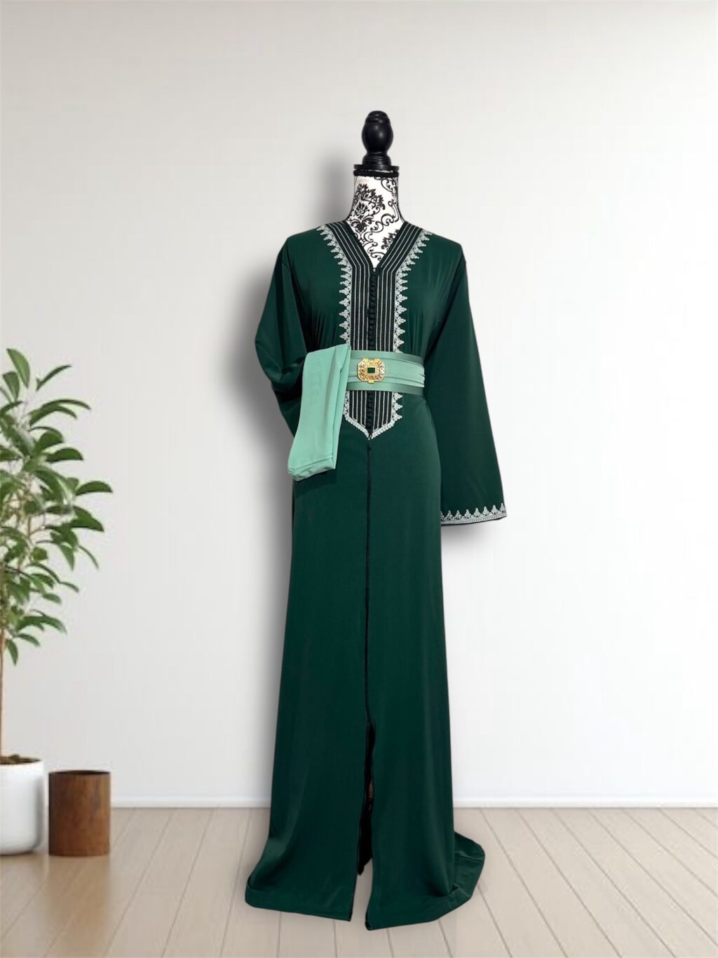 Instagram post from sawsania_. This post is in position 12.