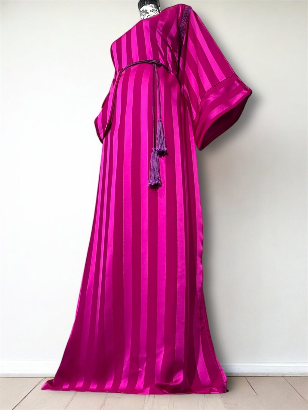 Instagram post from sawsania_. This post is in position 3.